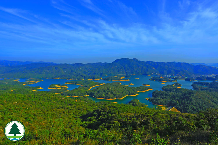 Thousand-Island Lake