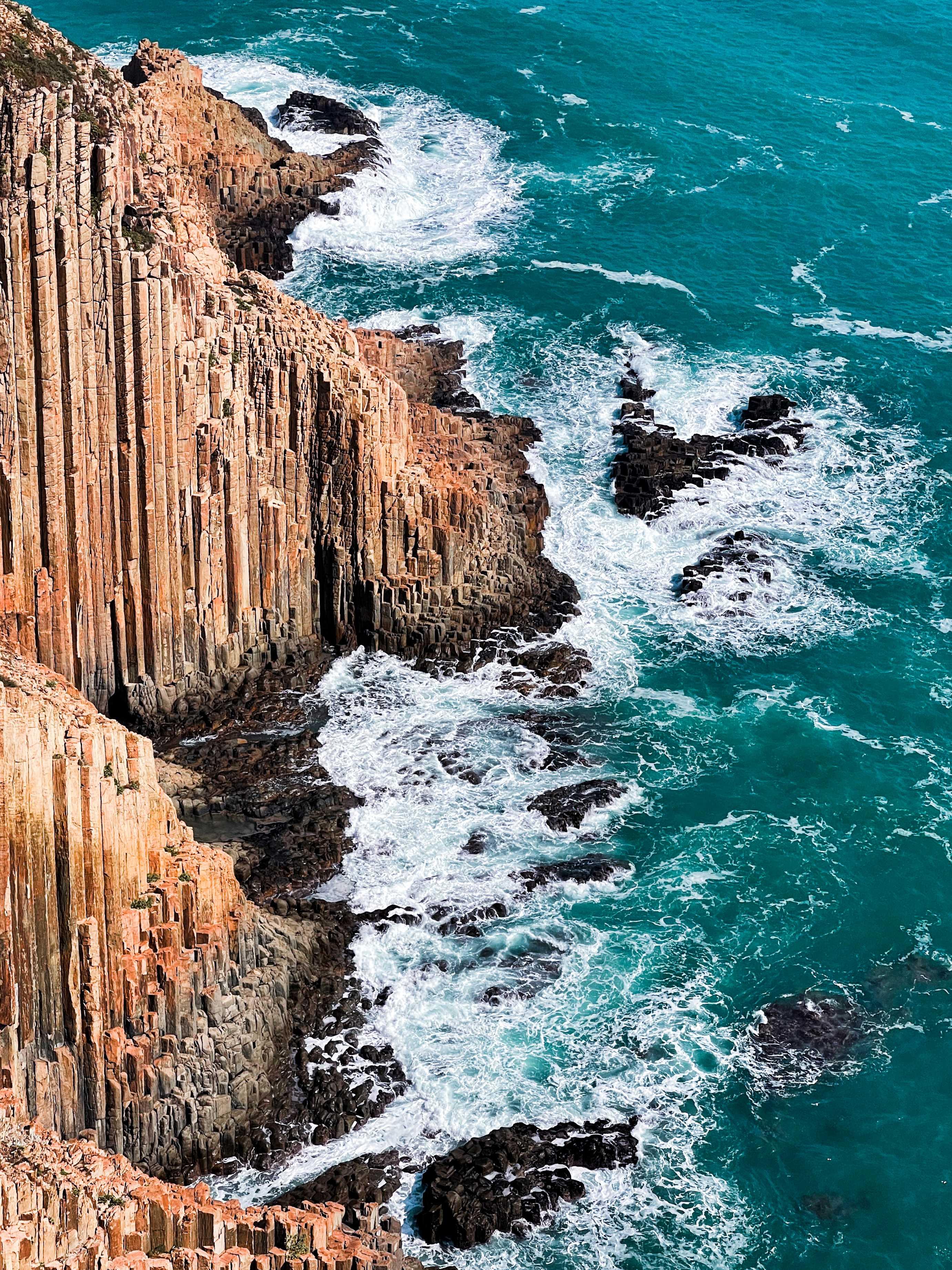 The Agriculture, Fisheries and Conservation Department announced the results of the Hong Kong Country Parks Photo cum Video Competition today (September 1). Photo shows "Dialogue between Mountain and Sea", the first runner-up of the mobile landscape photography category, taken by Bao Yuepeng.